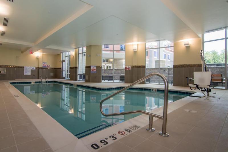 Courtyard By Marriott Raleigh-Durham Airport/Brier Creek Hotel Kültér fotó