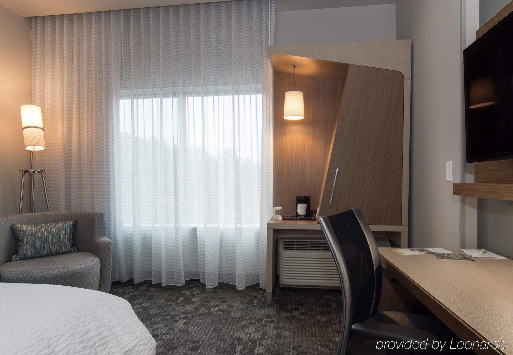 Courtyard By Marriott Raleigh-Durham Airport/Brier Creek Hotel Kültér fotó